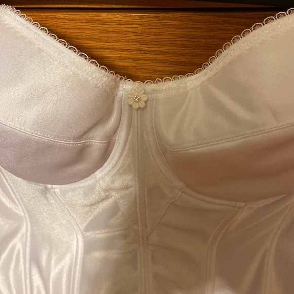 💛Dominique Corset - Picture 2 of 6